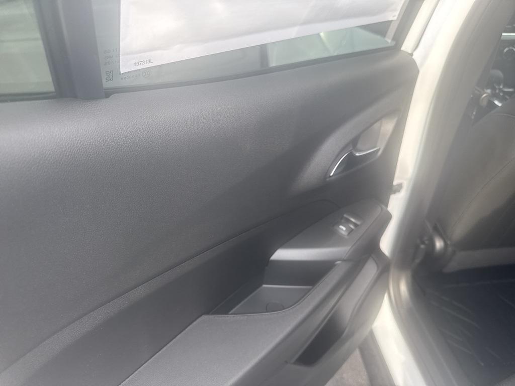 new 2026 Chevrolet Trax car, priced at $27,995