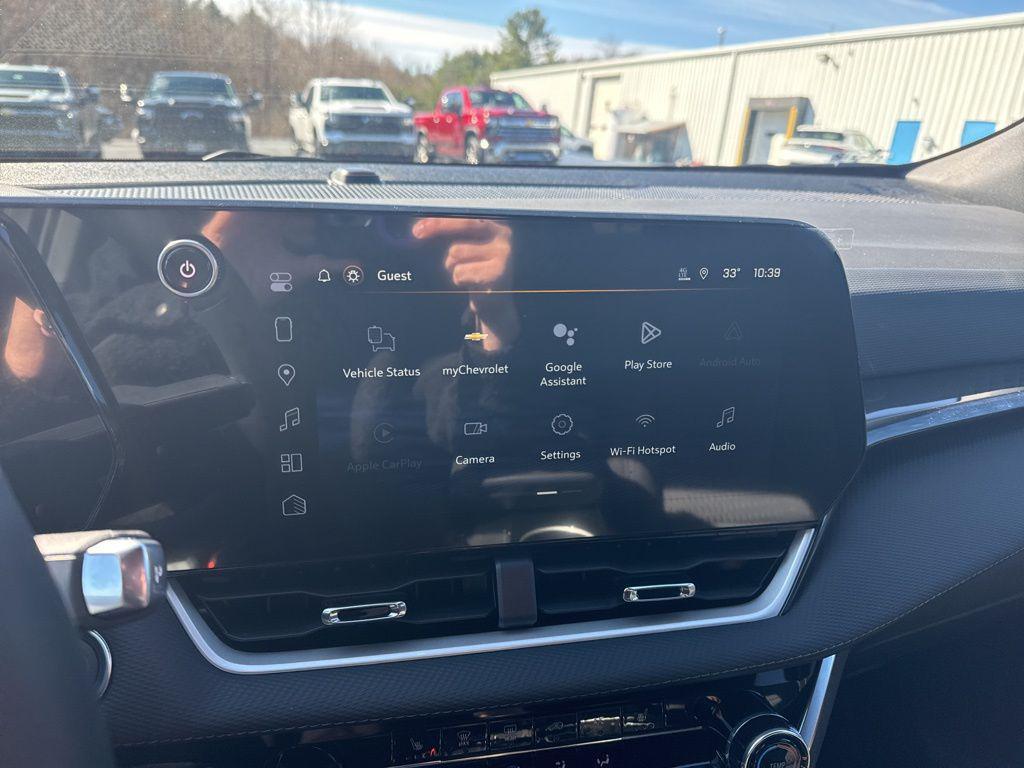 new 2026 Chevrolet Equinox car, priced at $31,995