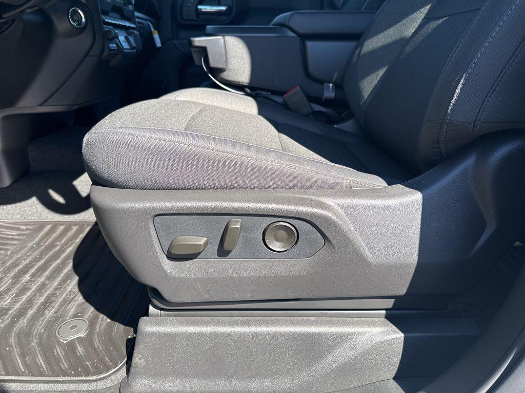 new 2026 Chevrolet Silverado 2500 car, priced at $67,442