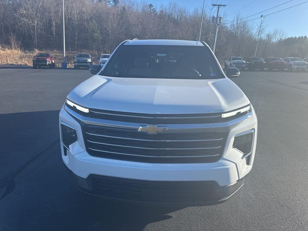 new 2026 Chevrolet Traverse car, priced at $47,107