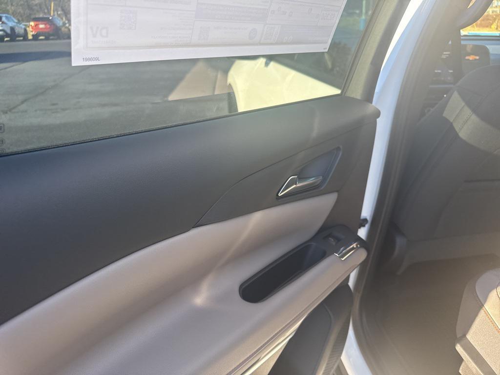 new 2026 Chevrolet Traverse car, priced at $47,107