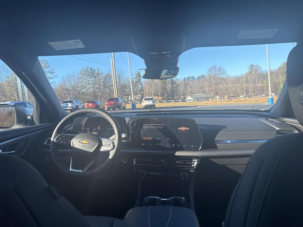 new 2026 Chevrolet Traverse car, priced at $47,107