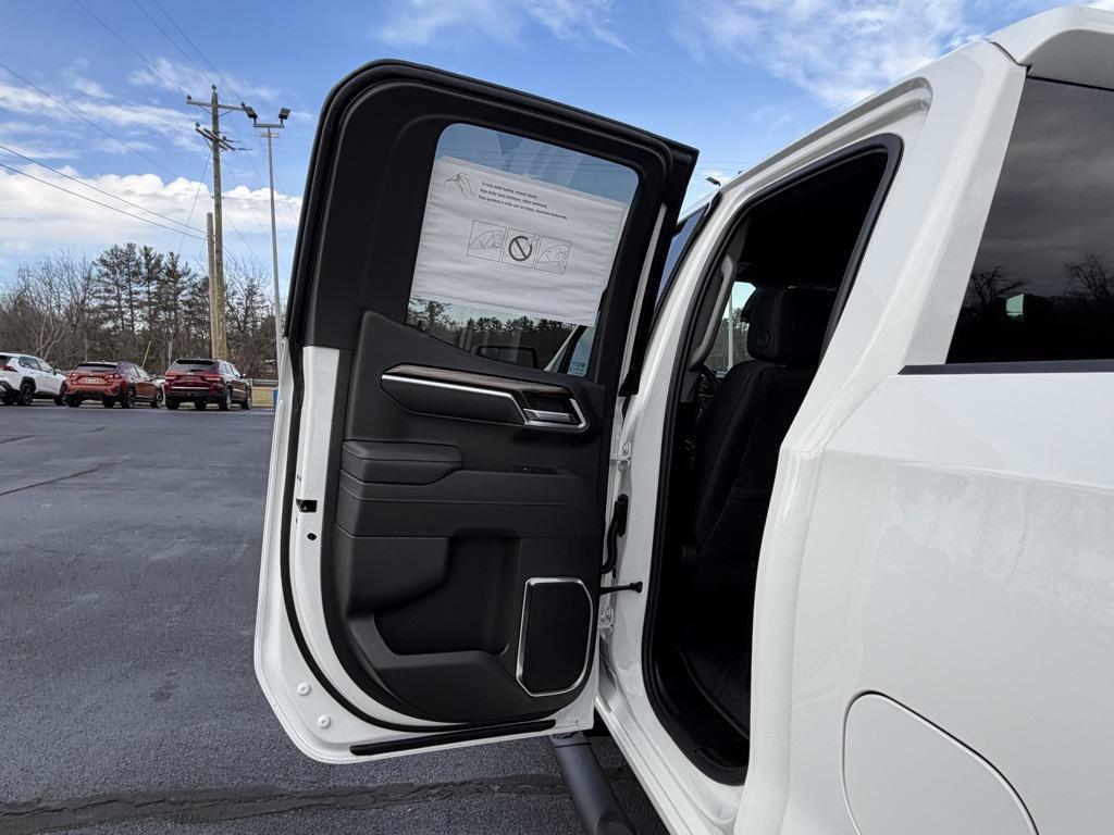 new 2026 Chevrolet Silverado 1500 car, priced at $46,315
