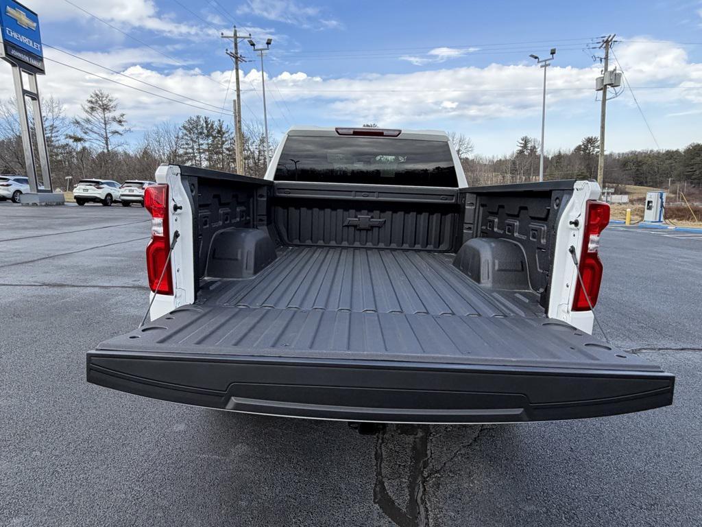 new 2026 Chevrolet Silverado 1500 car, priced at $46,315