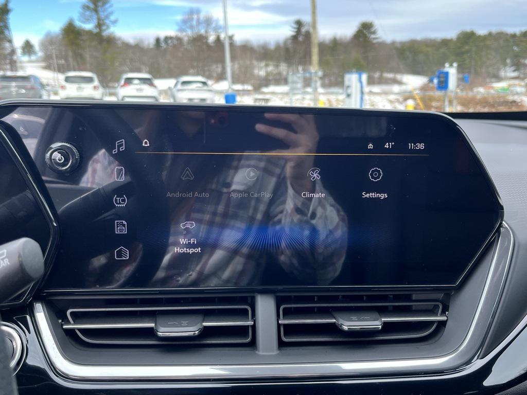 new 2026 Chevrolet Trax car, priced at $29,495