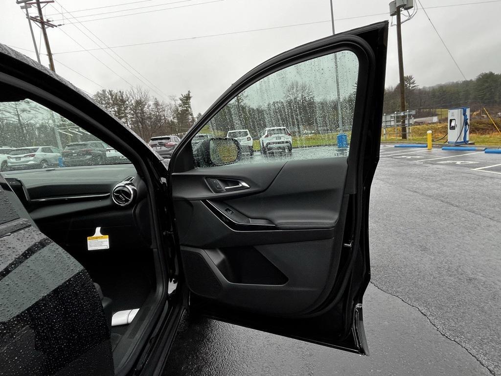 new 2026 Chevrolet Equinox car, priced at $31,282