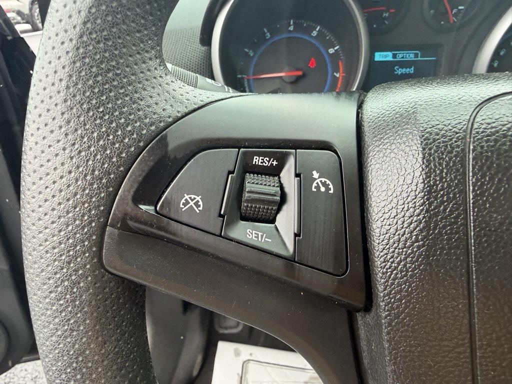 used 2015 Chevrolet Cruze car, priced at $7,950