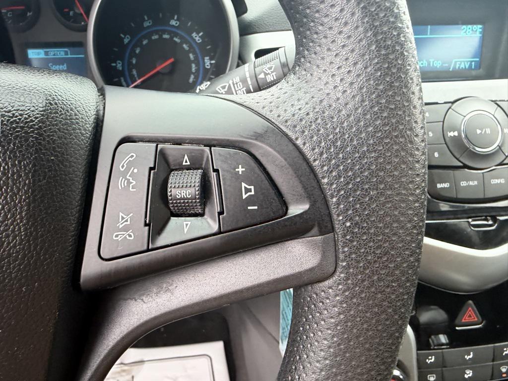 used 2015 Chevrolet Cruze car, priced at $7,950