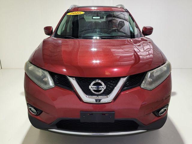 used 2016 Nissan Rogue car, priced at $13,180