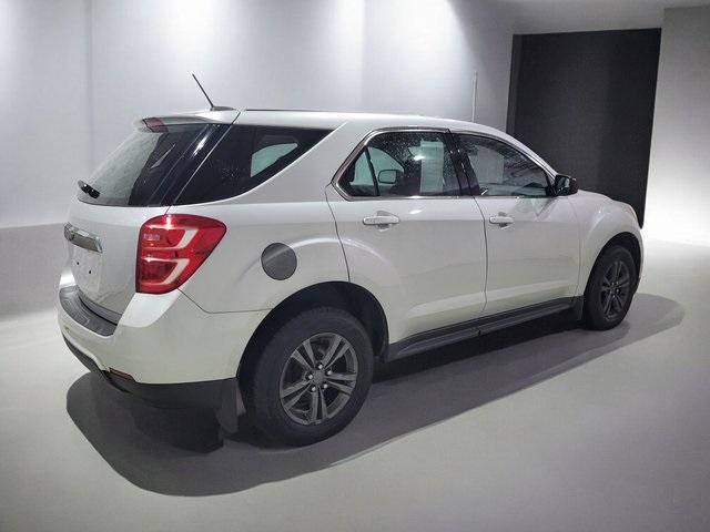 used 2016 Chevrolet Equinox car, priced at $9,500