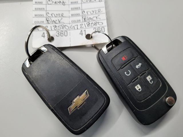 used 2016 Chevrolet Cruze Limited car, priced at $8,000