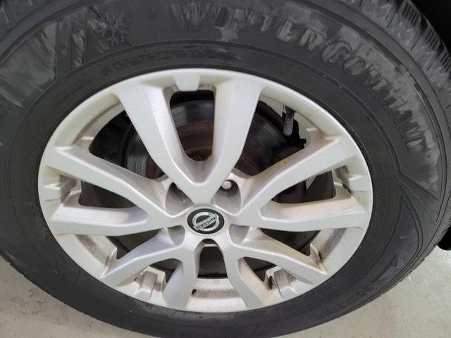 used 2020 Nissan Rogue car, priced at $15,250