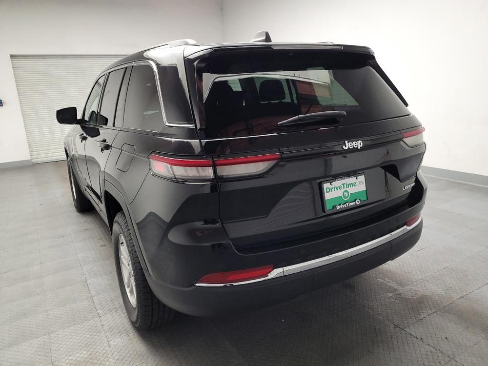used 2024 Jeep Grand Cherokee car, priced at $25,995
