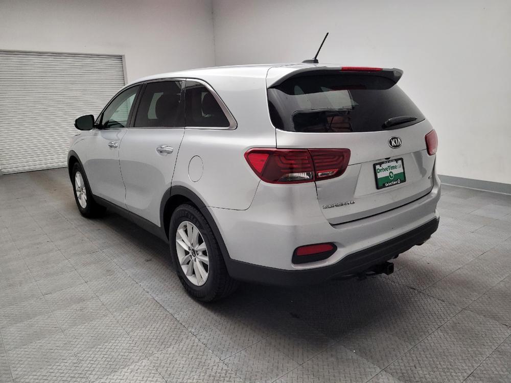 used 2019 Kia Sorento car, priced at $17,095
