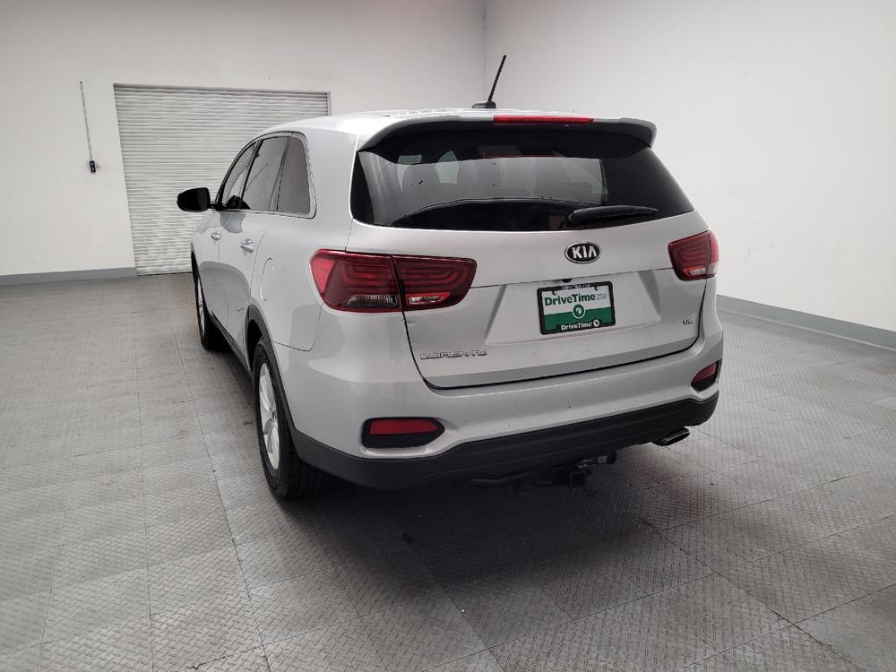 used 2019 Kia Sorento car, priced at $17,095