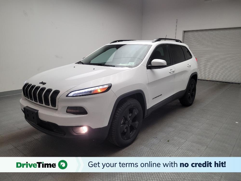 used 2018 Jeep Cherokee car, priced at $15,795