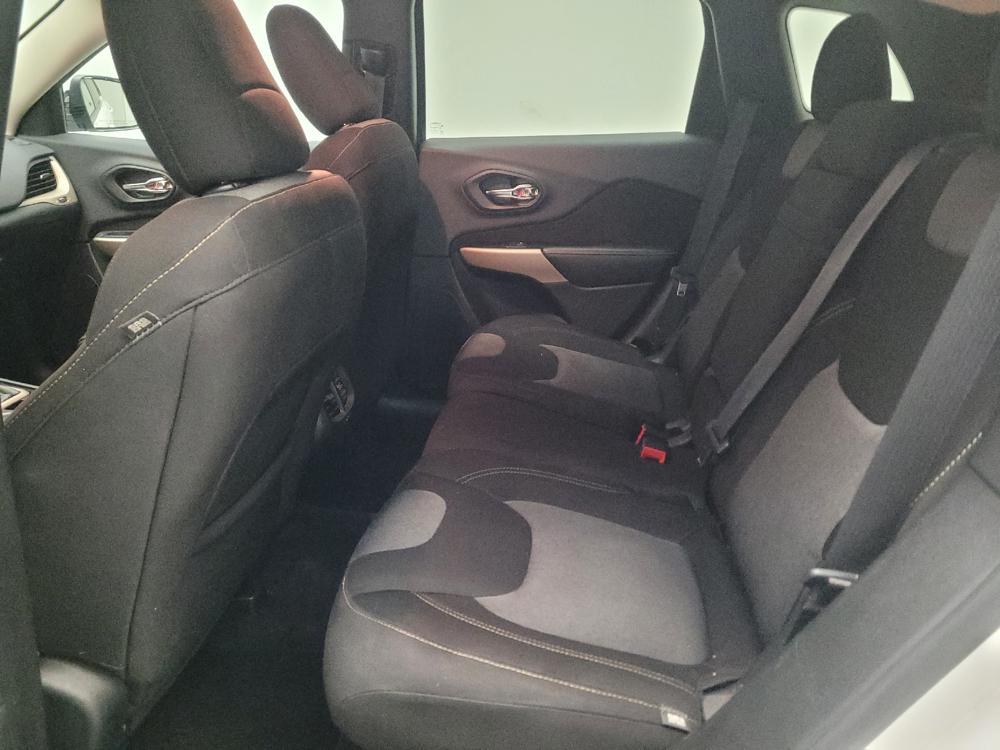 used 2018 Jeep Cherokee car, priced at $15,795