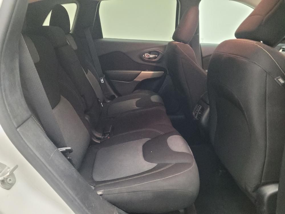 used 2018 Jeep Cherokee car, priced at $15,795