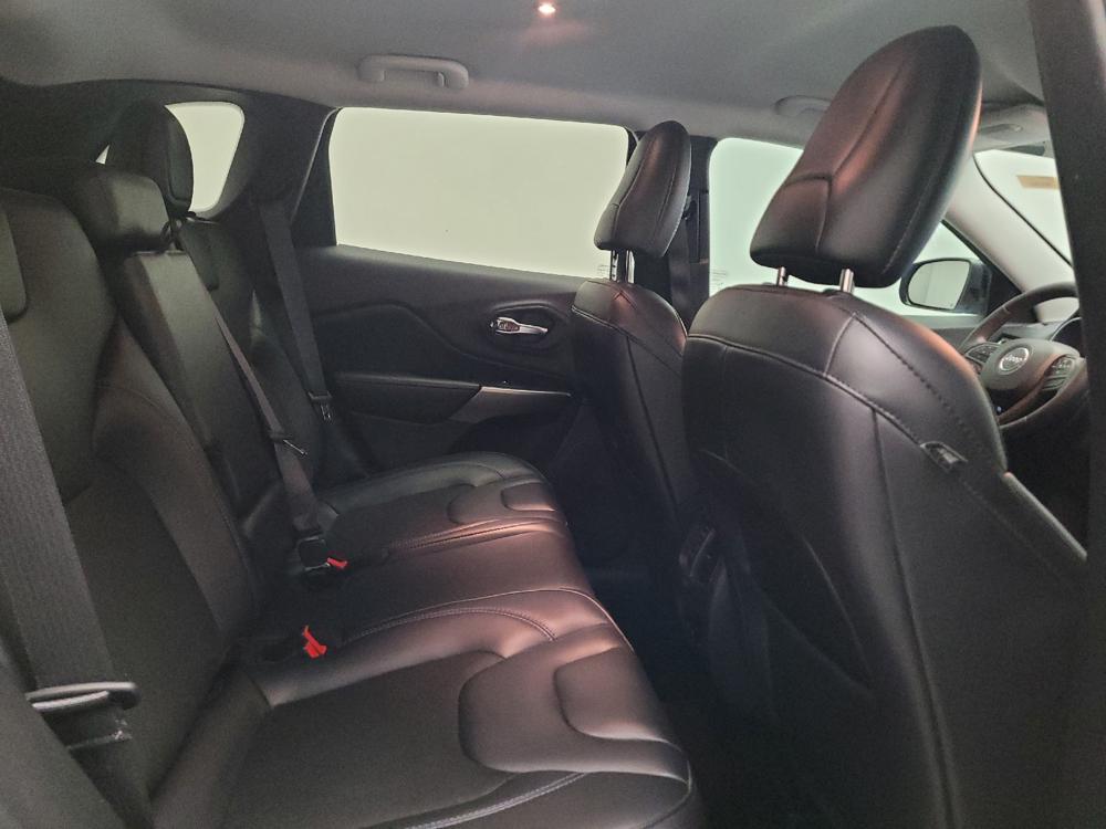 used 2020 Jeep Cherokee car, priced at $19,795