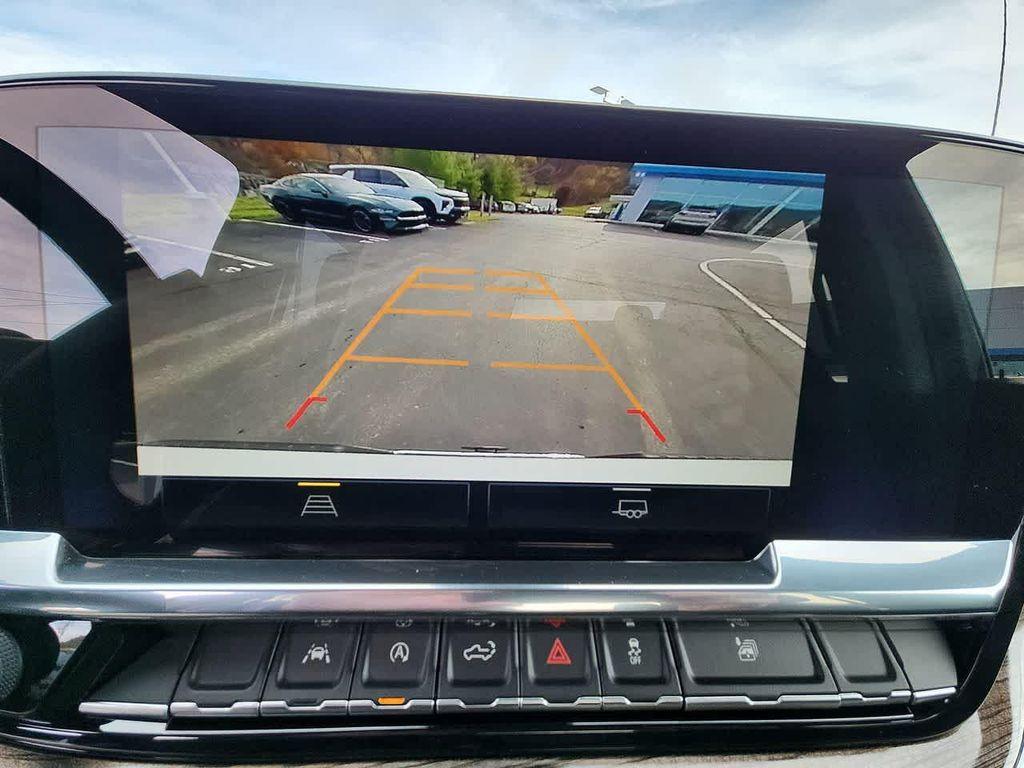 used 2025 Chevrolet Silverado 1500 car, priced at $43,994