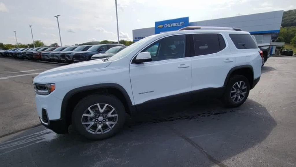 used 2023 GMC Acadia car, priced at $27,994