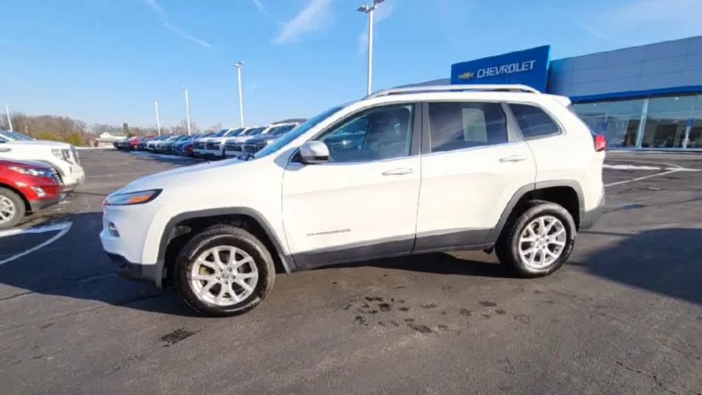used 2016 Jeep Cherokee car, priced at $11,995