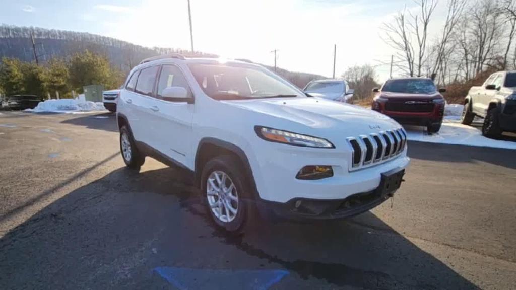 used 2016 Jeep Cherokee car, priced at $11,995