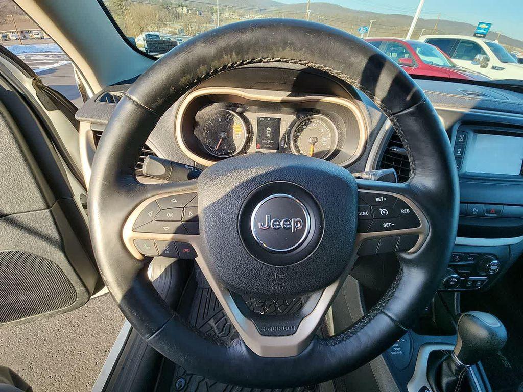 used 2016 Jeep Cherokee car, priced at $11,995