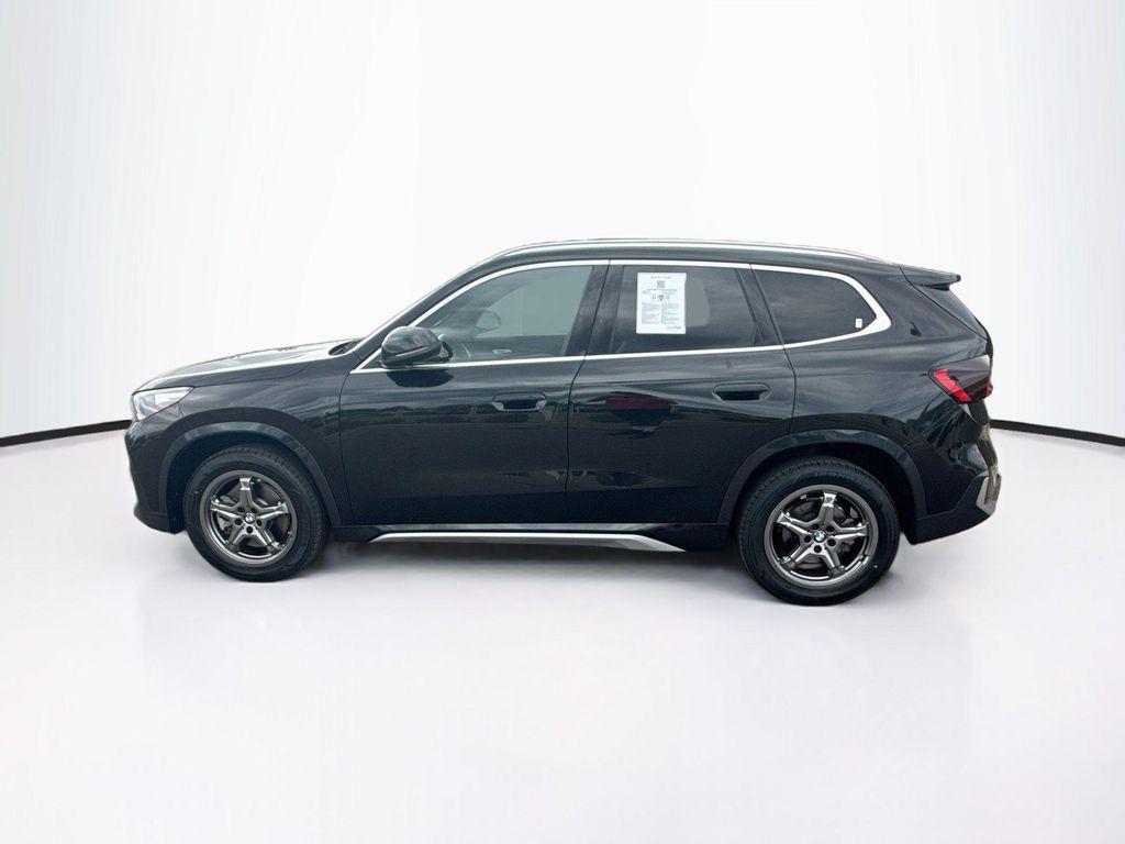 BMW X1 view 4