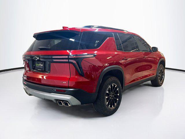 used 2025 Chevrolet Traverse car, priced at $40,996