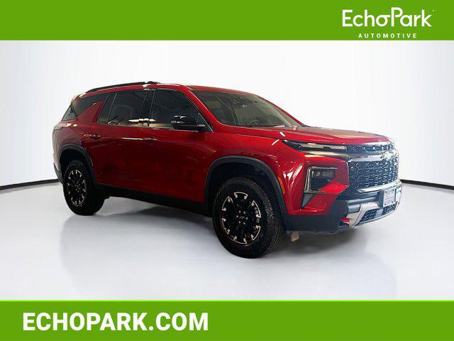 used 2025 Chevrolet Traverse car, priced at $40,996