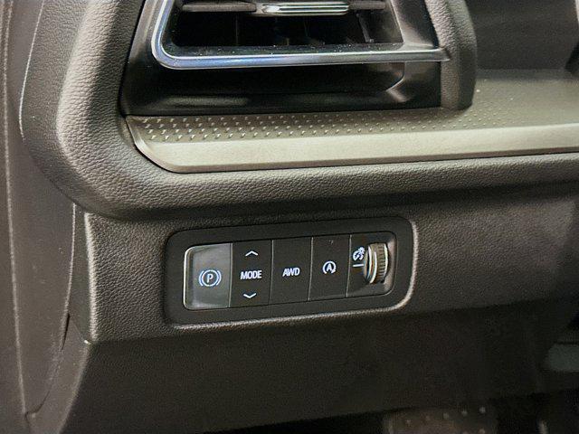 used 2024 Chevrolet Traverse car, priced at $32,987