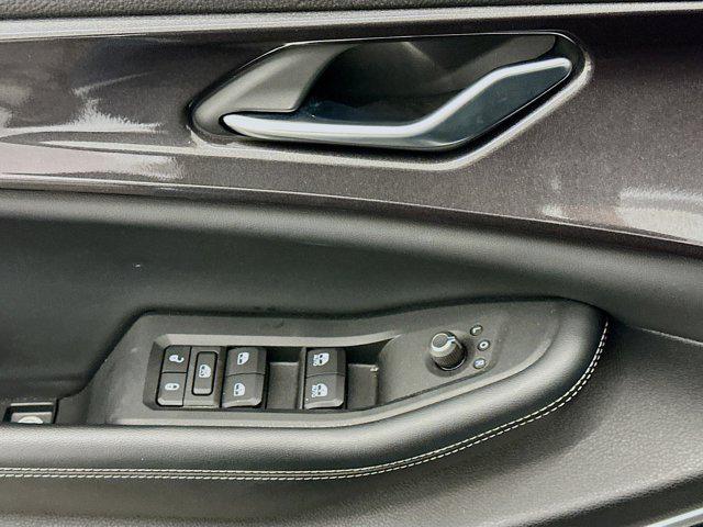 used 2023 Jeep Grand Cherokee car, priced at $27,487