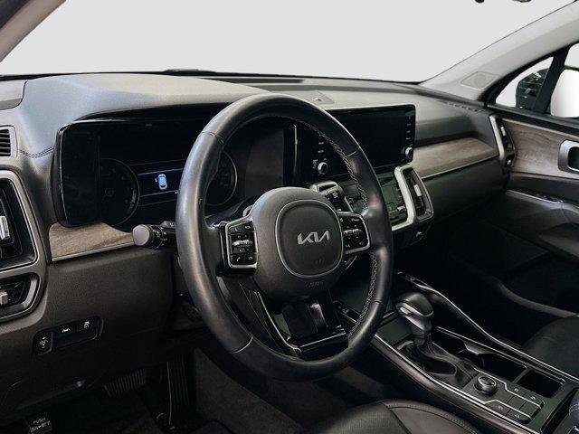 used 2022 Kia Sorento car, priced at $25,487