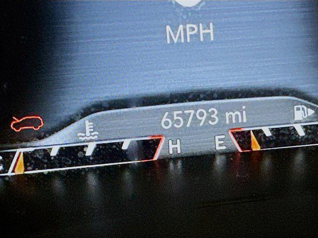 used 2023 Jeep Cherokee car, priced at $19,996