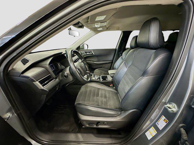 used 2024 Mitsubishi Outlander car, priced at $22,197