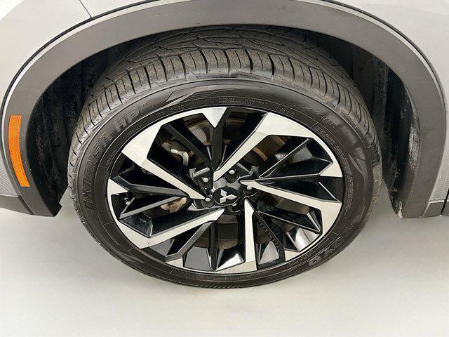 used 2024 Mitsubishi Outlander car, priced at $22,197