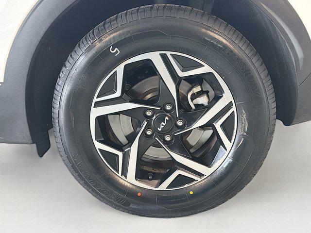 used 2024 Kia Sportage car, priced at $20,987