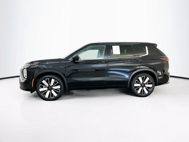 used 2025 Mitsubishi Outlander car, priced at $29,737
