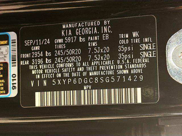 used 2025 Kia Telluride car, priced at $33,197