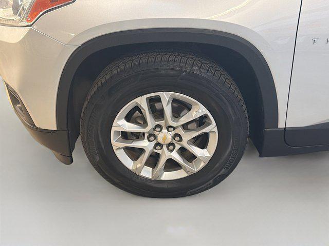 used 2019 Chevrolet Traverse car, priced at $17,987