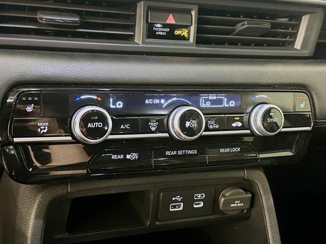 used 2025 Honda Pilot car, priced at $45,996