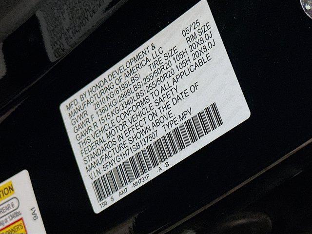 used 2025 Honda Pilot car, priced at $45,996