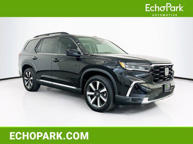 used 2025 Honda Pilot car, priced at $45,996