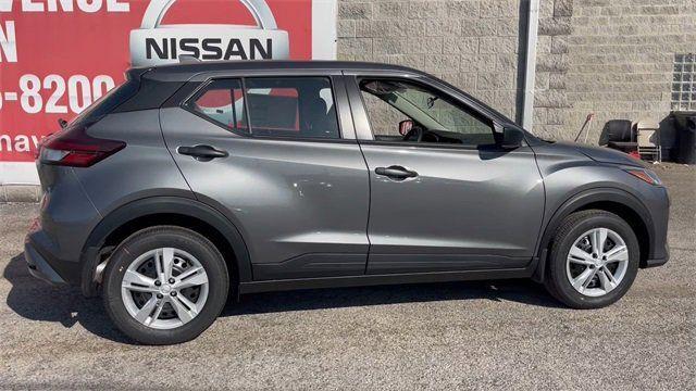 new 2025 Nissan Kicks Play car, priced at $23,760