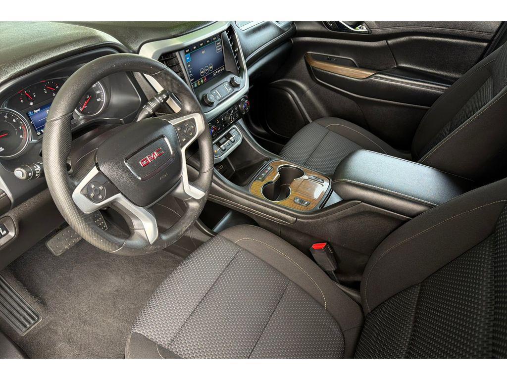 used 2021 GMC Acadia car, priced at $25,999