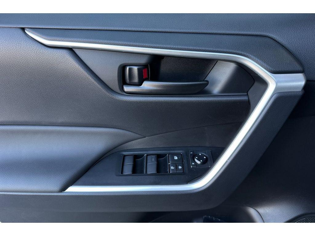 new 2025 Toyota RAV4 car, priced at $32,517