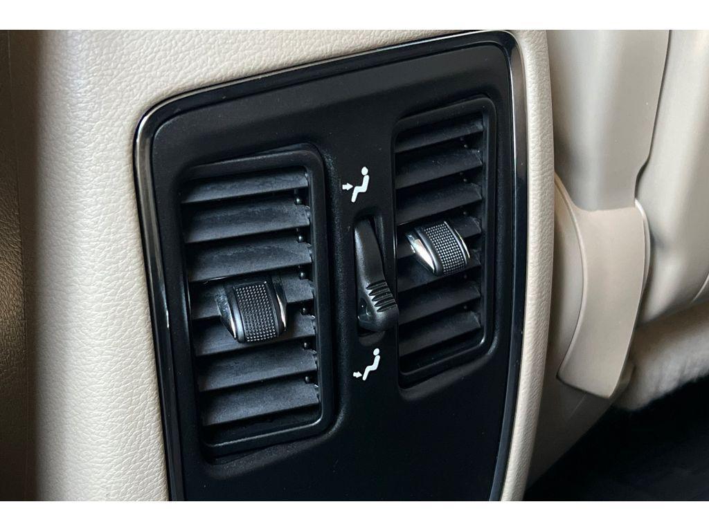 used 2021 Jeep Grand Cherokee car, priced at $24,999