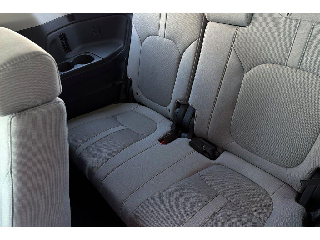 used 2024 Honda Pilot car, priced at $40,999