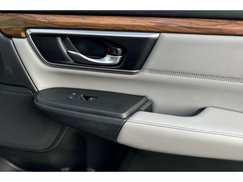 used 2018 Honda CR-V car, priced at $13,999